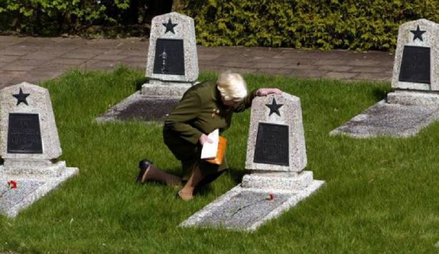 العثور على رفات 20 جنوديا سوفييتيا في ألمانيا!!...والسبب؟