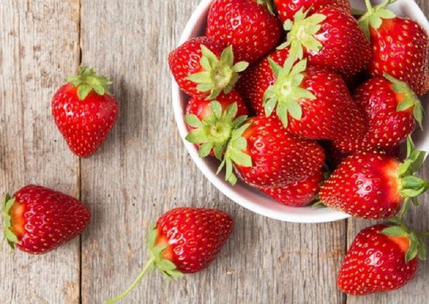 أحمي نفسك من السرطان بالفراولة ... إليكي التفاصيل