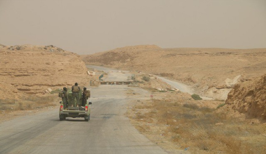  بالصور.. من هنا مرت داعش: الجسور المدمرة بين حديثة وعنة