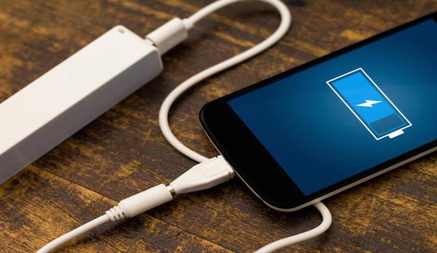 نصيحة  يجب اتباعها عند شحن الهاتف لتجنب الحرائق