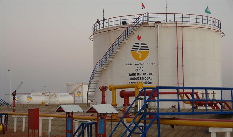 بعد فقدانه 3/4 اباره النفطية... السودان يخطط لرفع انتاجه النفطي خلال 2018