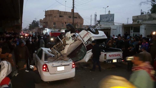 بالصور.. سقوط مرعب لعجلة من أعلى جسر جنوب المثنى في العراق