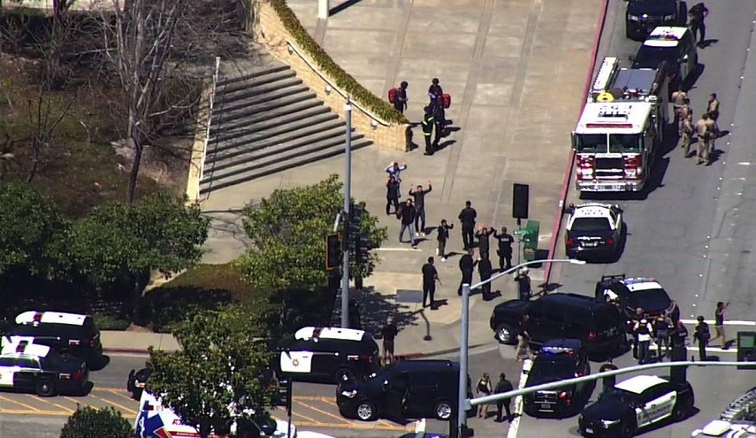 ذعر شديد ...جرحى في إطلاق نار داخل مقر شركة "يوتيوب" بكاليفورنيا .. ومقتل المنفذة