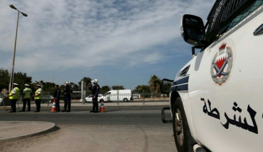 البحرين: تأييد السجن 5 سنوات لمتهم بمهاجمة شرطة على الرغم من قوله أن اعترافاته انتزعت تحت التعذيب