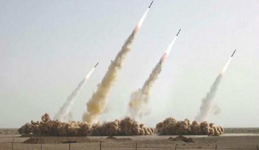 المعنى الحقيقي "لصاروخ يقابله 10 آخرون" في استراتيجية إيران الصاروخية الجديدة