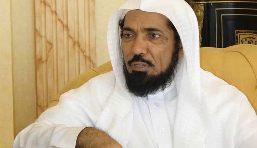 مغردون سعوديون على تويتر يدعون للانتقام ممن "ظلم سلمان العودة وآذاه"!