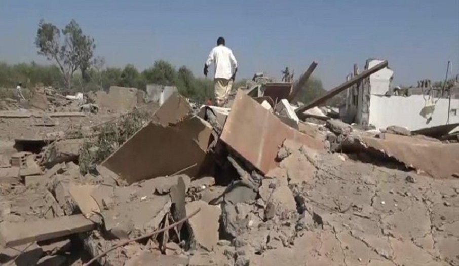 العدوان يواصل استهداف منازل وممتلكات مدنيي الحديدة