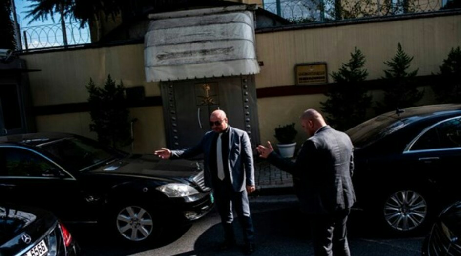 لماذا منح الطاقم التركي بالقنصلية السعودية إجازة عاجلة يوم اختفاء خاشقجي؟