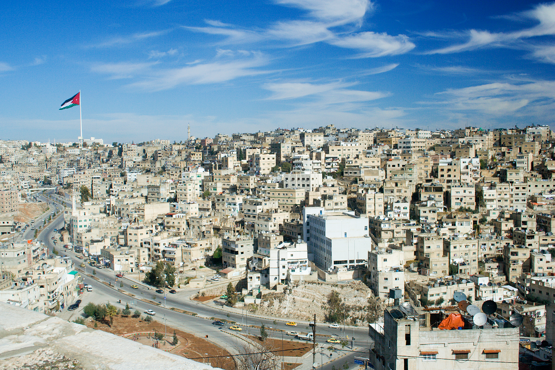 سياسي اردني بارز يطالب بلاده بالاعتذار رسميا لسوريا