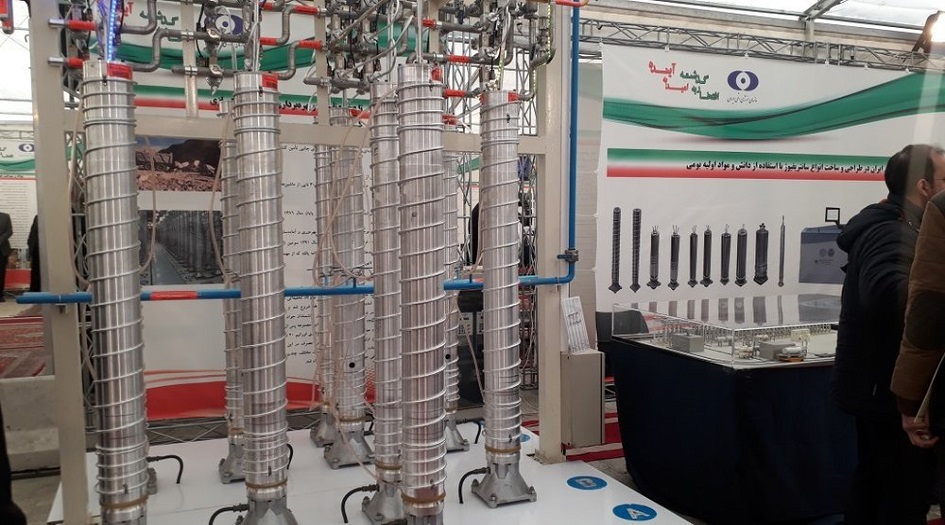 افتتاح معرض منجزات الدفاع المقدس والثورة الإسلامية في ايران 