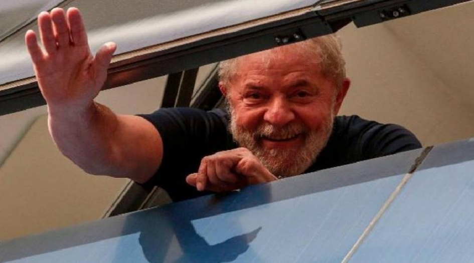 الرئيس المجرم سيثبت براءته من الفساد في 