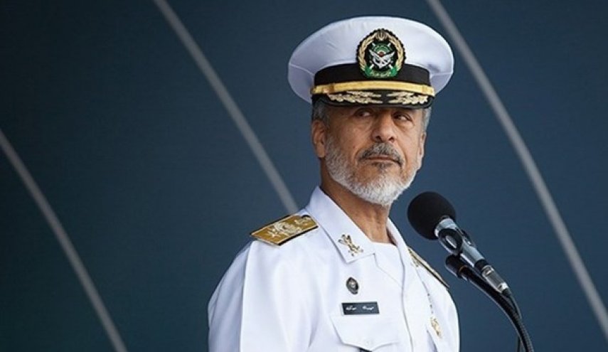 الادميرال سياري: ايران لديها الفرصة والقدرة على التحول الى قوة في المحيطات