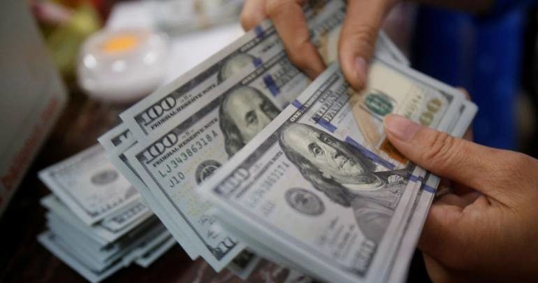 إنخفاض للدولار في العراق اليوم 