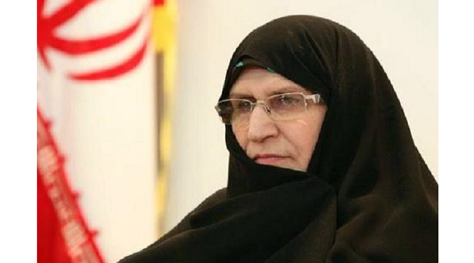 كريمة الامام الخميني(رض): العطف لأفراد العائلة كان موجوداً في جميع جوانب حياة الامام(رض)