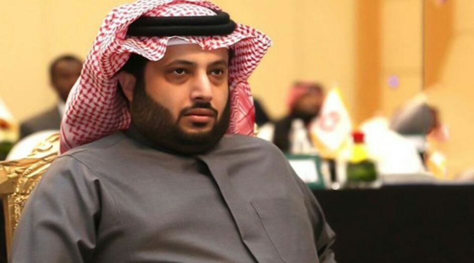 أنباء عن نقل أبرز المقربين من بن سلمان إلى أميركا بعد تدهور صحته