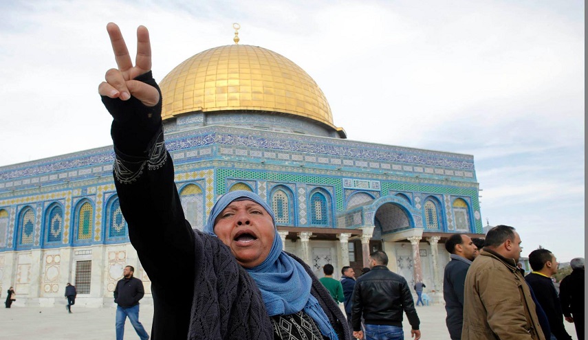 دعوات إلى "جمعة غضب" في القدس نصرة للرسول (ص)