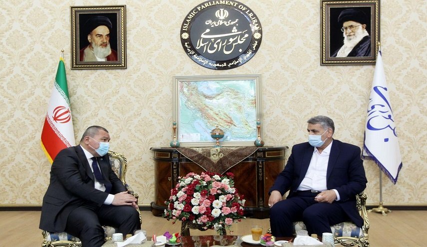 قرغيزيا تبدي رغبتها في توطيد العلاقات مع ايران