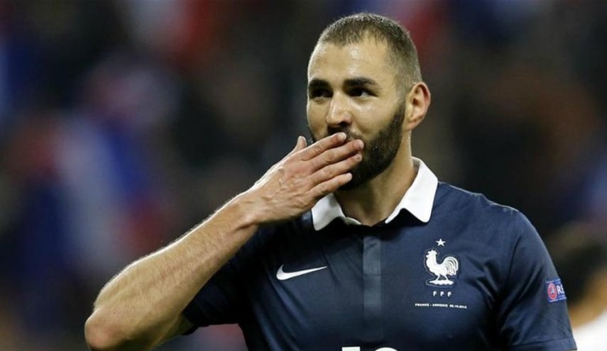 بنزيما سعيد بعودته لمنتخب 