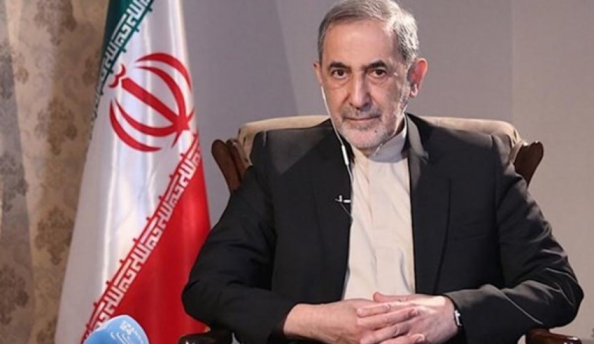 ولايتي يؤكد ضرورة إزالة عوامل عدم الاستقرار وانعدام الأمن من المنطقة