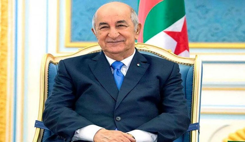 تبون.. يعفو عن 1076 سجينا ويفرج عن 70 من معتقلي الحراك