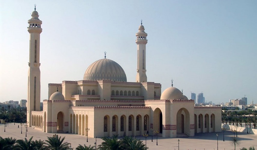 أوقات الأذان لعاصمة البحرين المنامة ليوم السبت