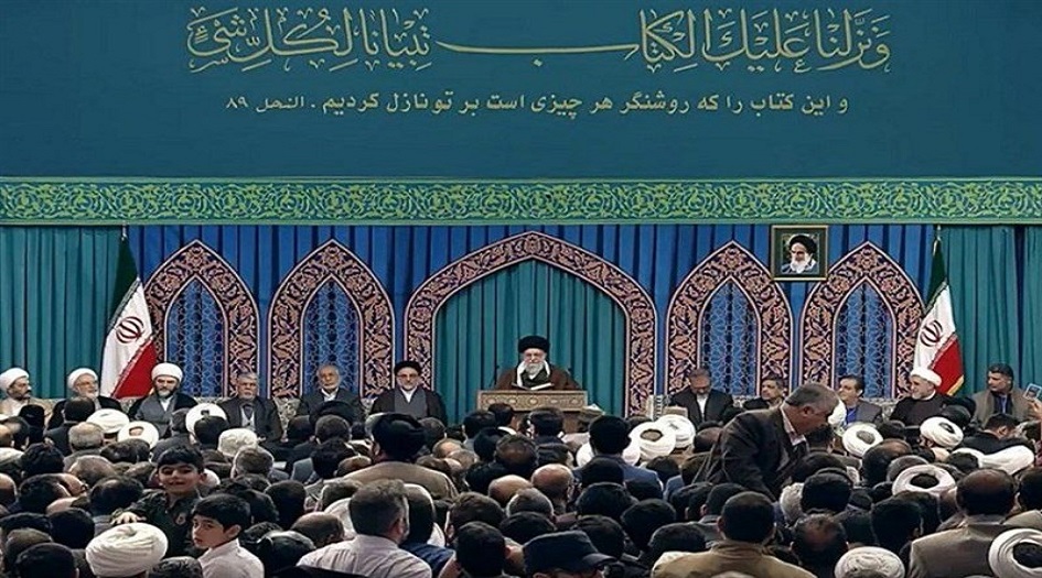  المشاركون في مسابقات القرآن الكريم يلتقون بالإمام الخامنئي 