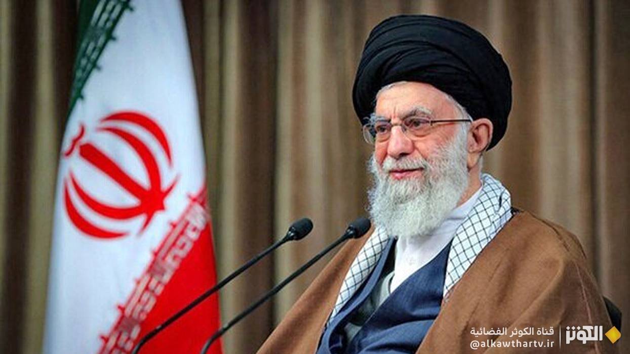 الإمام الخامنئي يستقبل المسؤولين الإيرانيين وسفراء الدول الإسلامية في طهران