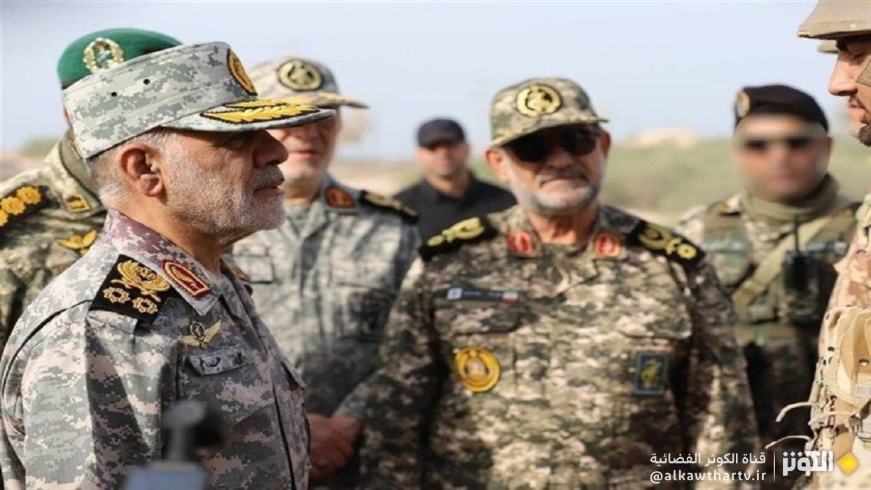 قائد مقر خاتم الأنبياء يتفقد الجزر الإيرانية الثلاث في الخليج الفارسي